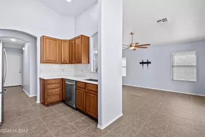 10529 E Ottoman Drive, Tucson, AZ 85747 - Photo 9