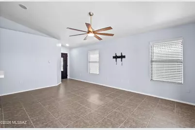 10529 E Ottoman Drive, Tucson, AZ 85747 - Photo 7
