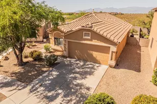 10529 E Ottoman Dr, Tucson, AZ 85747 - Photo 1