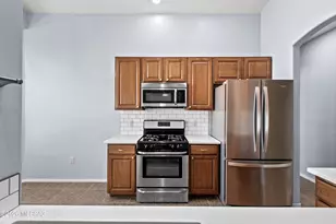 10529 E Ottoman Dr, Tucson, AZ 85747 - Photo 11