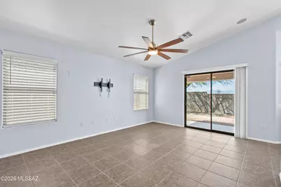 10529 E Ottoman Drive, Tucson, AZ 85747 - Photo 5