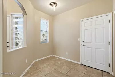 525 W Deerview Court, Green Valley, AZ 85614 - Photo 11