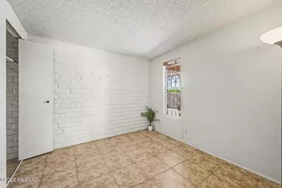 352 W Marcus Drive, Tucson, AZ 85756 - Photo 17