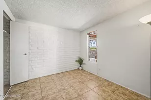352 W Marcus Dr, Tucson, AZ 85756 - Photo 17