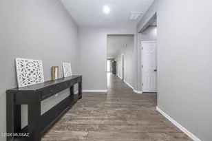 9496 S Horned Lizard Circle, Tucson, AZ 85747 - Photo 3