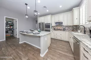 9496 S Horned Lizard Circle, Tucson, AZ 85747 - Photo 7