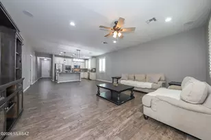 9496 S Horned Lizard Circle, Tucson, AZ 85747 - Photo 11
