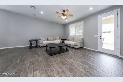 9496 S Horned Lizard Circle, Tucson, AZ 85747 - Photo 13