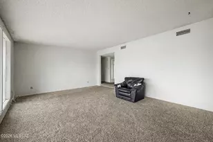 7518 E 31st St, Tucson, AZ 85710 - Photo 11