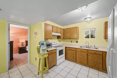 1665 W Calle Del Rey, Tucson, AZ 85713 - Photo 7
