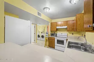 1665 W Calle Del Rey, Tucson, AZ 85713 - Photo 9