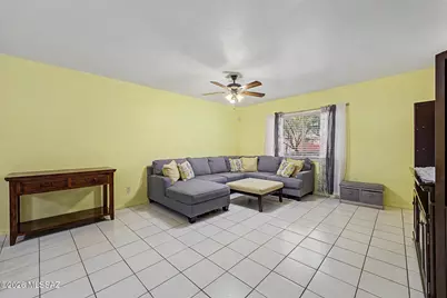 1665 W Calle Del Rey, Tucson, AZ 85713 - Photo 3