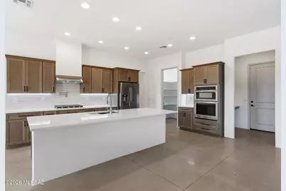 4910 W Placita De Los Vientos, Tucson, AZ 85745 - Photo 5