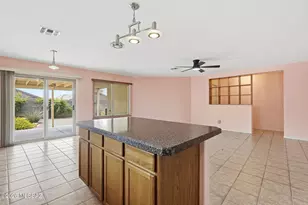 9938 E Rocky Vista Dr, Tucson, AZ 85748 - Photo 9