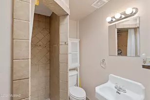 325 S Calle De La Azucena, Tucson, AZ 85711 - Photo 33