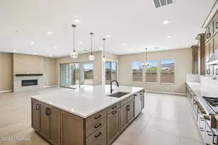 7530 W Beloperon Ln, Marana, AZ 85658 - Photo 9