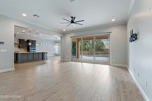 2447 N Wychwood Ct, Tucson, AZ 85749 - Photo 7