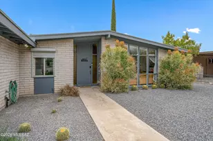1802 S Palm Springs Cir, Tucson, AZ 85710 - Photo 3