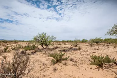 12280 W Daviti Lane, Tucson, AZ 85736 - Photo 23
