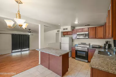 4928 E Adams Street, Tucson, AZ 85712 - Photo 9