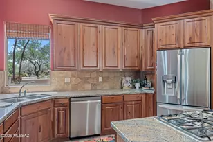 9778 N Sumter Ct, Tucson, AZ 85742 - Photo 3
