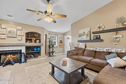 7079 W Harcuvar Drive, Tucson, AZ 85743 - Photo 7
