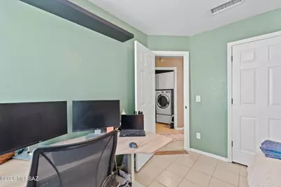 7079 W Harcuvar Drive, Tucson, AZ 85743 - Photo 25