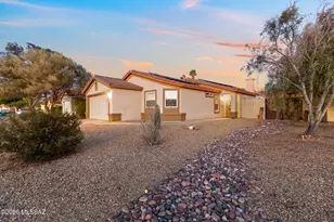 7079 W Harcuvar Dr, Tucson, AZ 85743 - Photo 5