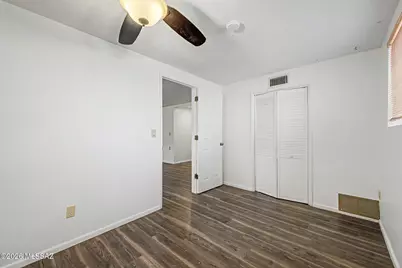 2767 N Desert Avenue, Tucson, AZ 85712 - Photo 23