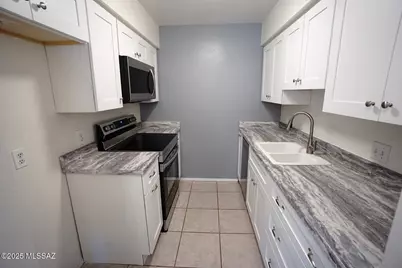 2601 W Broadway Boulevard #391, Tucson, AZ 85745 - Photo 5