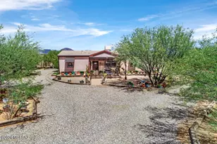 11762 W Peaceful Ln, Tucson, AZ 85735 - Photo 3