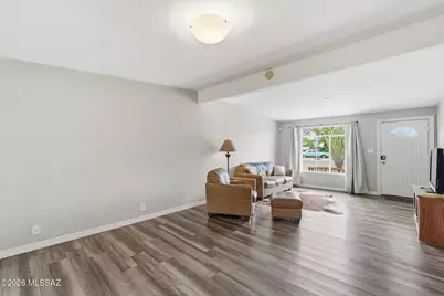6417 E Calle Herculo, Tucson, AZ 85710 - Photo 11