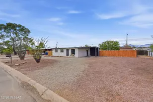6417 E Calle Herculo, Tucson, AZ 85710 - Photo 3