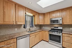 5601 E Julius Stra, Tucson, AZ 85712 - Photo 9