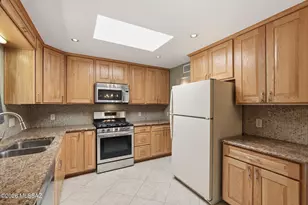 5601 E Julius Stra, Tucson, AZ 85712 - Photo 11