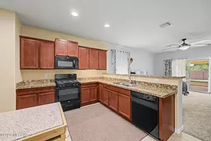 11427 W Spear Shaft Dr, Marana, AZ 85658 - Photo 9