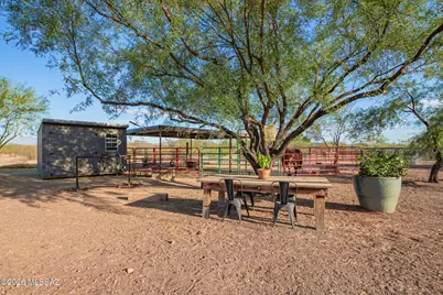 17690 W Lickskillet Lane, Marana, AZ 85653 - Photo 43