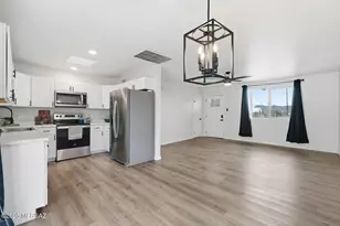 2640 N Fairview Ave, Tucson, AZ 85705 - Photo 5