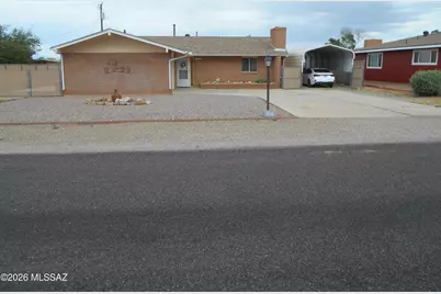 314 N Flynn Jans Court, Pearce, AZ 85625 - Photo 3