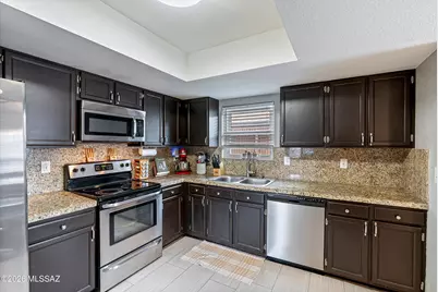 4700 N Woodside Drive, Tucson, AZ 85705 - Photo 9