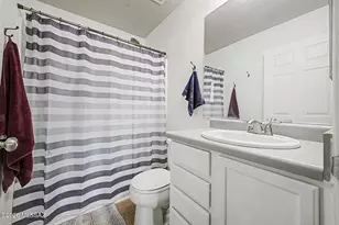 1588 W Beantree Ln, Tucson, AZ 85713 - Photo 17