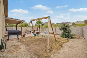 1588 W Beantree Ln, Tucson, AZ 85713 - Photo 31