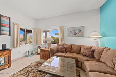 1212 W Calle Alcazar, Green Valley, AZ 85622 - Photo 9