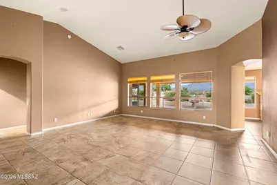 38393 S Granite Crest Drive, Saddlebrooke, AZ 85739 - Photo 9