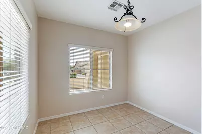 1106 W Montelupo Drive, Oro Valley, AZ 85755 - Photo 17