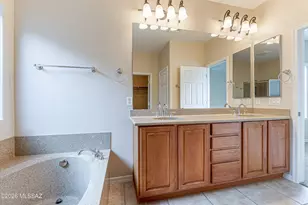 1106 W Montelupo Dr, Oro Valley, AZ 85755 - Photo 19