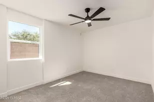 9035 E Berkshire Cir, Tucson, AZ 85710 - Photo 27