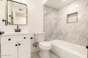 9035 E Berkshire Cir, Tucson, AZ 85710 - Photo 31