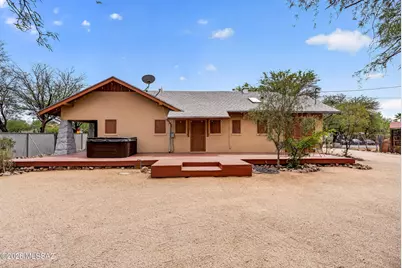 201 N Tyndall Avenue, Tucson, AZ 85719 - Photo 23