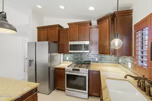 114 S Beyerville Pl, Sahuarita, AZ 85629 - Photo 13